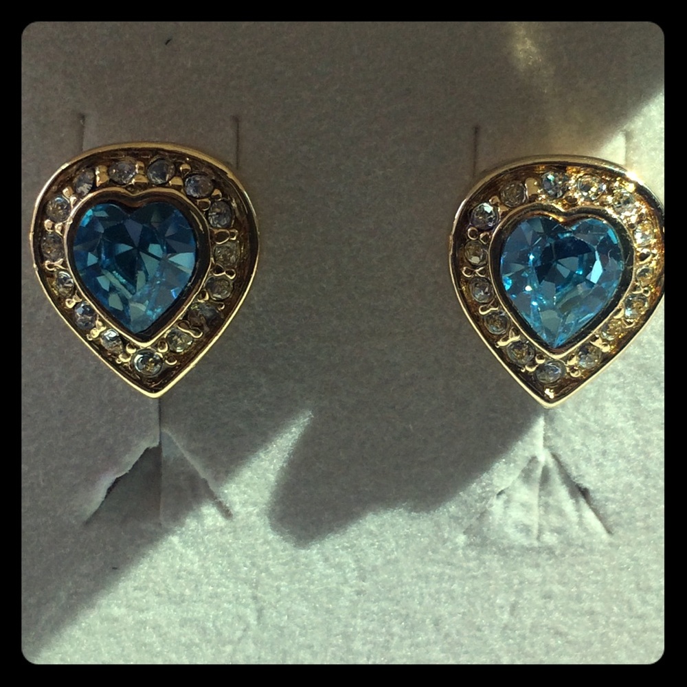 Vintage MARVELLA Aquamarine Pierced Earrings